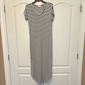 Striped V-Neck Maxi Dress